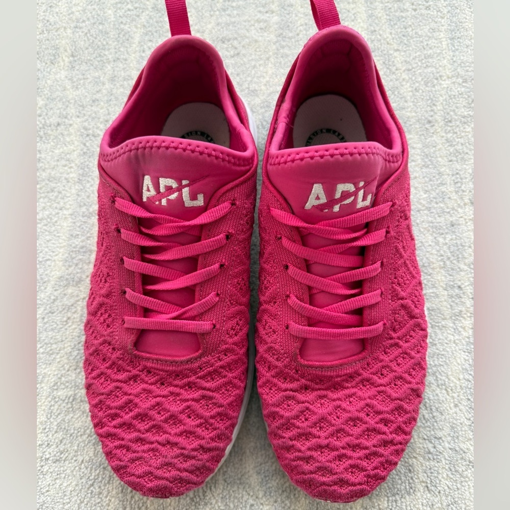 APL Athletic Propulsion Labs Techloom Pink/White Sneakers, Size 9.5